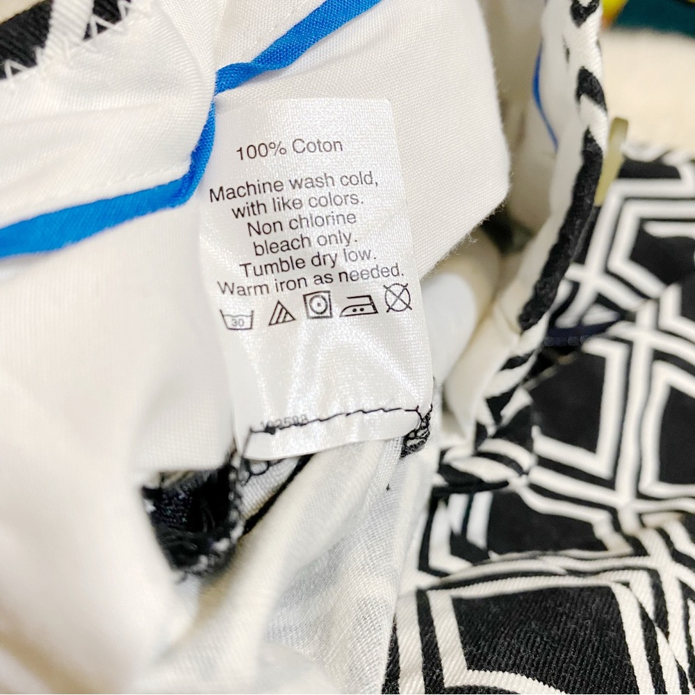 J.Crew Factory Classic Mid-Rise 3” Chino Shorts - Patterned - Picture 10 of 10